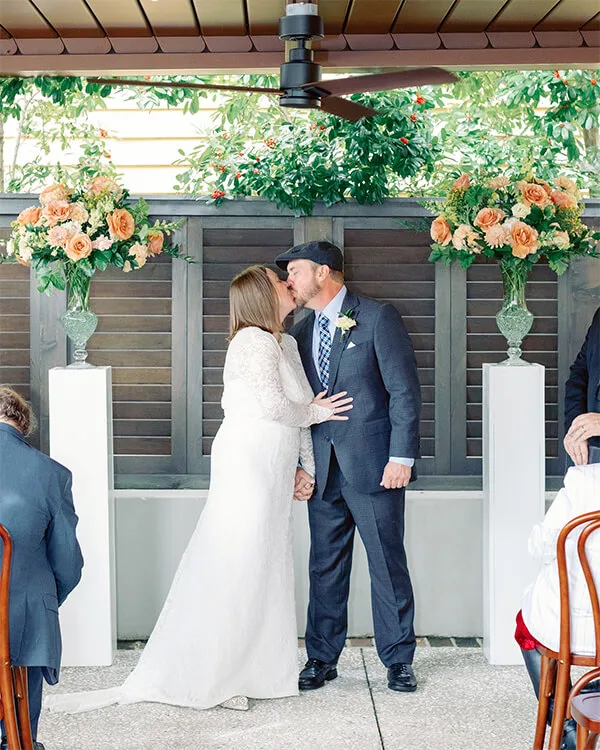 Showcasing Charleston romantic ceremonies