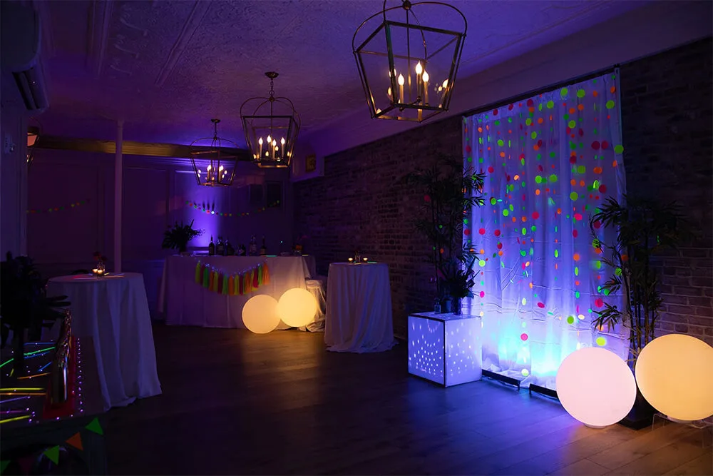 Highlighting Charleston dessert tables