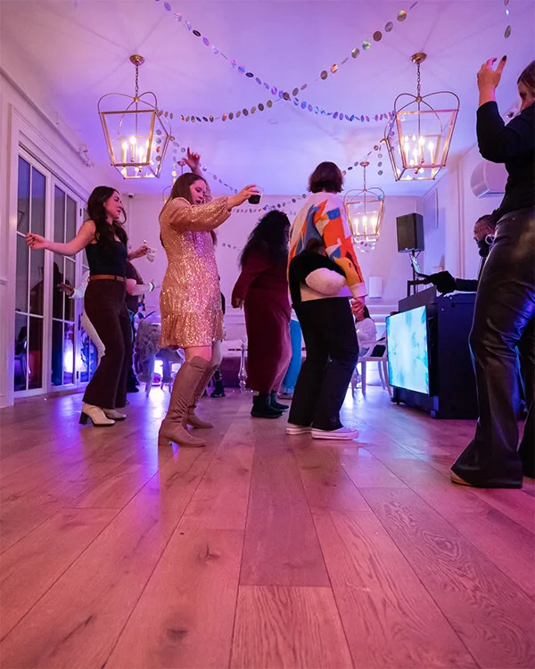 Capturing Charleston high‑energy parties