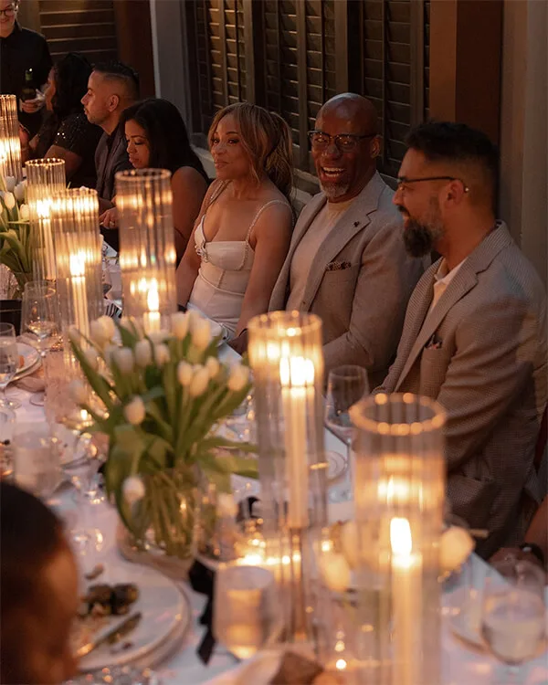 Capturing intimate welcomes in Charleston