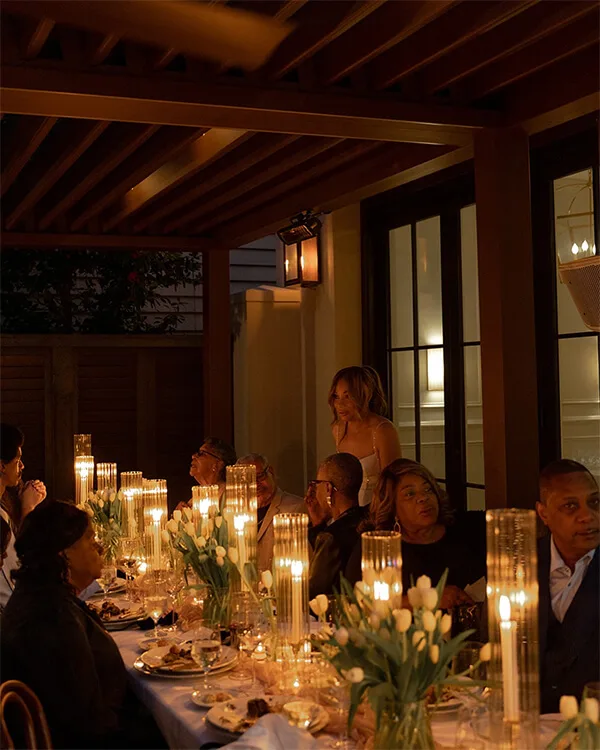 Highlighting Charleston welcome decor details