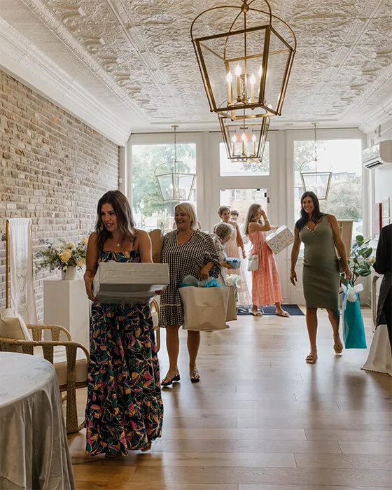 Highlighting Charleston wedding imagery